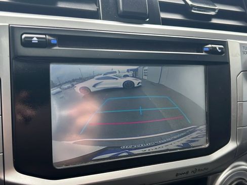 Used 2018 Toyota 4Runner SR5 Premium AWD/4WD image 29