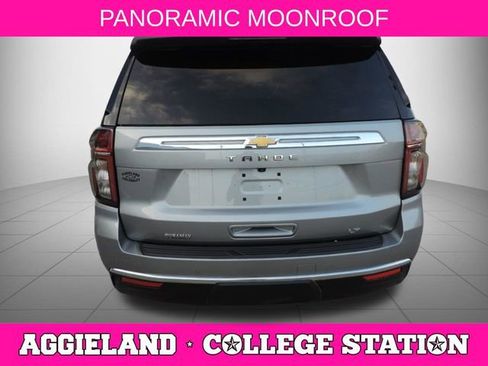 Used 2023 Chevrolet Tahoe LT w/ LT Signature Package image 5