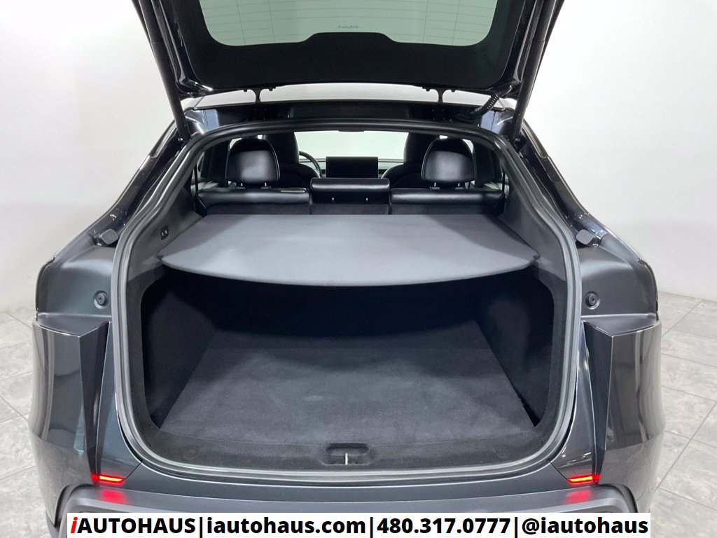 Used 2026 Tesla Model Y Long Range RWD image 11