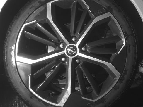 Used 2025 Nissan Altima 2.5 SR image 15