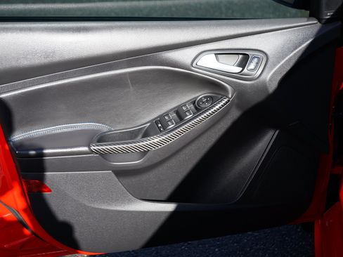 Used 2018 Ford Focus RS image 13