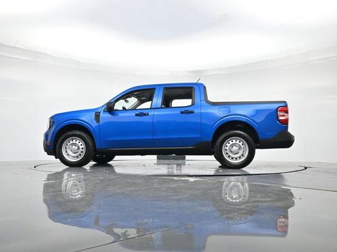 New 2025 Ford Maverick XL image 35