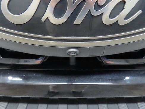 Used 2024 Ford F250 Lariat w/ Lariat Ultimate Package image 53