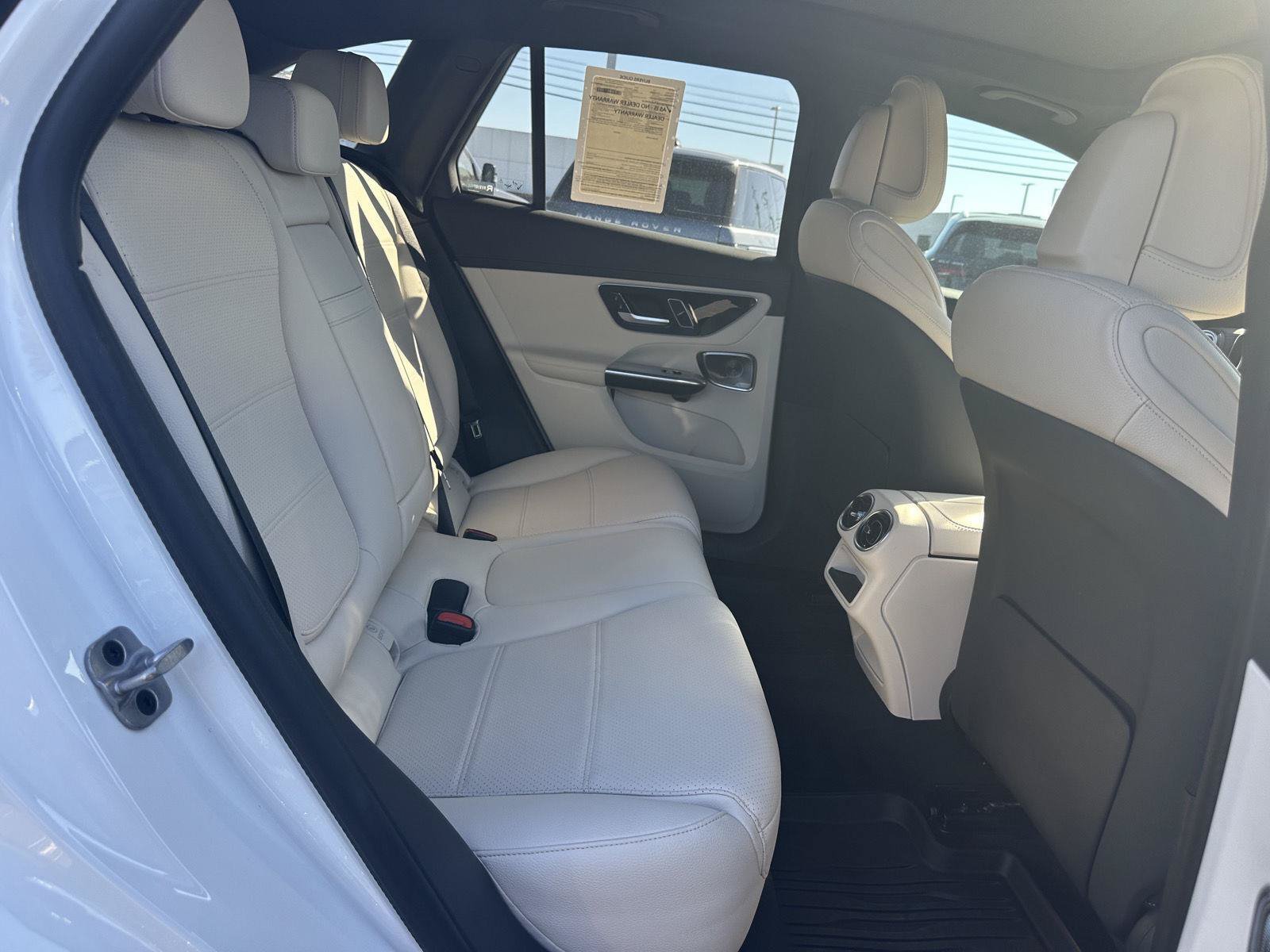 Used 2023 Mercedes-Benz GLC 300 4MATIC image 20