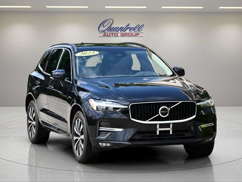 Certified 2023 Volvo XC60 B5 Core w/ Climate Package AWD/4WD image 2