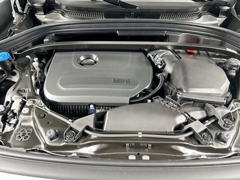 Certified 2025 MINI Cooper Countryman S w/ Comfort Package Max image 30