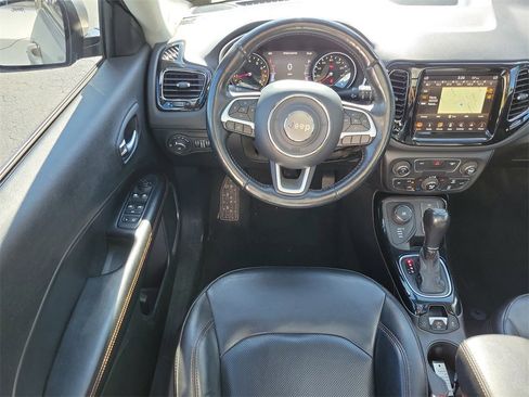 Used 2019 Jeep Compass Limited image 13