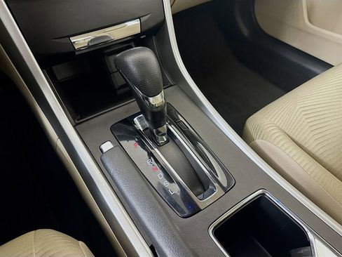 Used 2015 Honda Accord LX image 14
