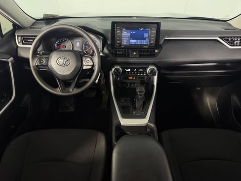 Used 2020 Toyota RAV4 LE w/ Carpet Mat Package FWD image 12