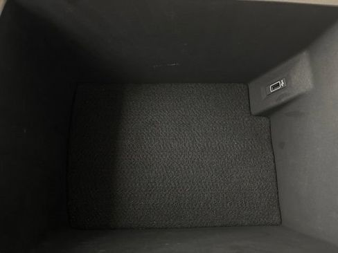Used 2019 Volkswagen Atlas SE w/ Towing Package FWD image 32
