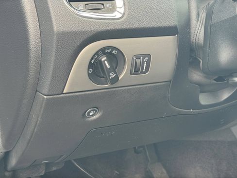 Used 2017 Dodge Durango GT AWD/4WD image 25