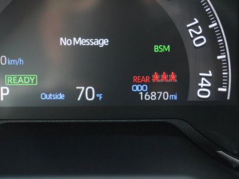 Certified 2025 Toyota RAV4 SE w/ Convenience Package image 31