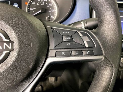 Used 2025 Nissan Versa SV w/ Trunk Package FWD image 24