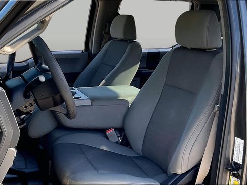 Used 2017 Ford F150 XL w/ Equipment Group 101A Mid AWD/4WD image 8