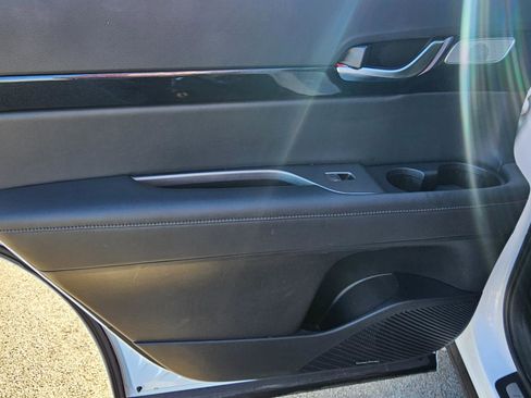 Used 2022 Hyundai Palisade Limited image 25