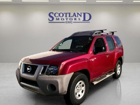 Used 2014 Nissan Xterra X w/ Nevada Tow Package image 2