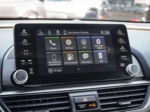 Used 2020 Honda Accord Sport image 24