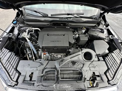 Used 2023 Honda Pilot Elite image 32