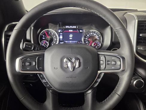 Used 2025 RAM 1500 Big Horn RWD image 16