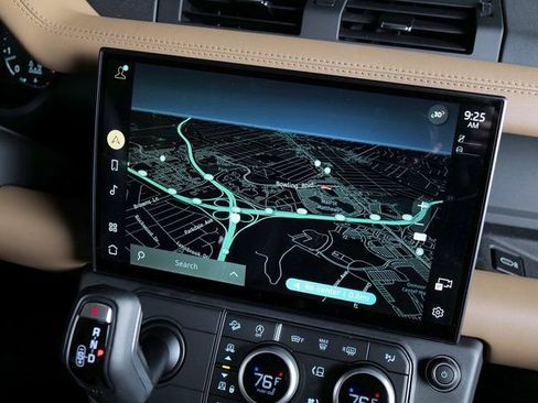 New 2026 Land Rover Defender 130 X-Dynamic SE image 19