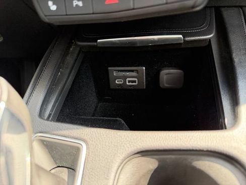 Used 2019 Cadillac XT4 Sport w/ Cold Weather Package AWD/4WD image 20