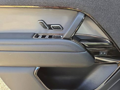 Used 2024 Land Rover Range Rover Sport Dynamic SE image 21