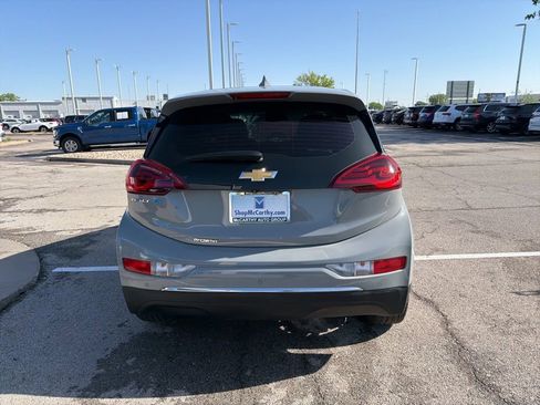 Used 2020 Chevrolet Bolt LT FWD image 4