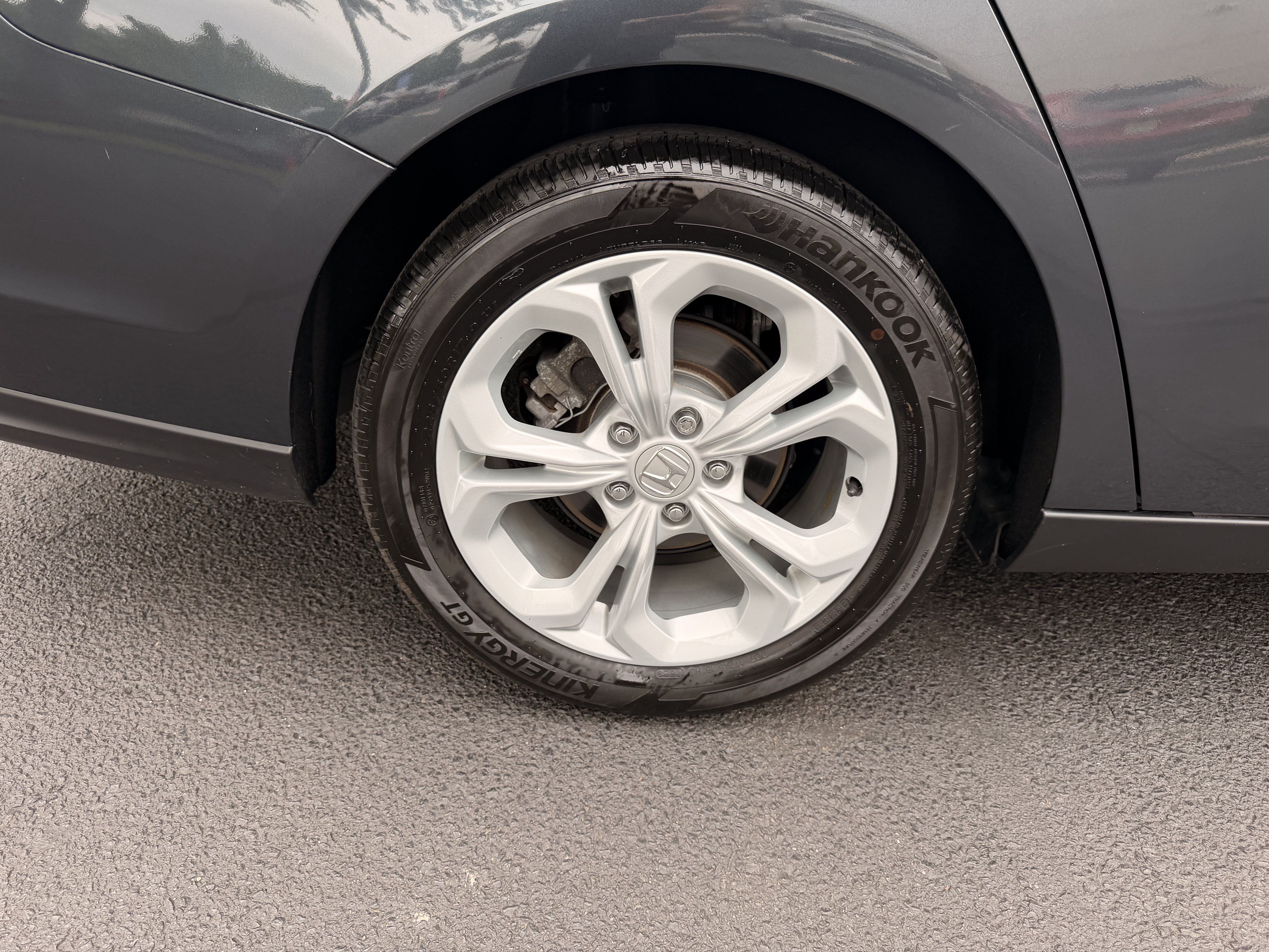 Certified 2024 Honda Accord LX image 9
