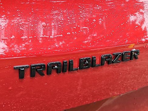 New 2026 Chevrolet TrailBlazer RS w/ Driver Confidence Package image 18