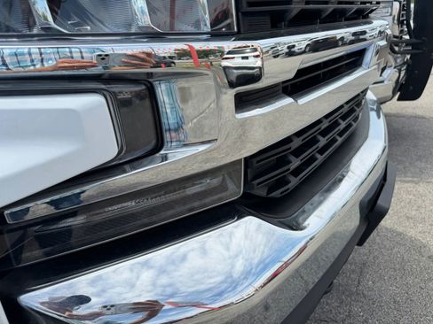 Used 2020 Chevrolet Silverado 1500 LT w/ All-Star Edition AWD/4WD image 19