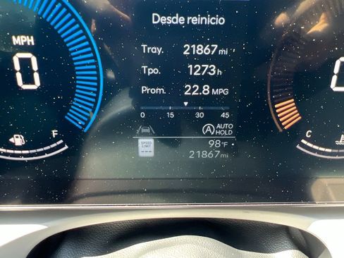 Used 2025 Hyundai Tucson SE FWD image 16