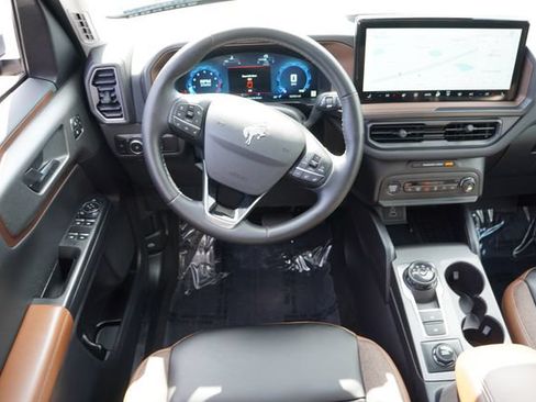 Used 2025 Ford Bronco Sport Outer Banks w/ Outer Banks Tech Package+ AWD/4WD image 20