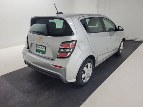 Used 2020 Chevrolet Sonic LT FWD image 9