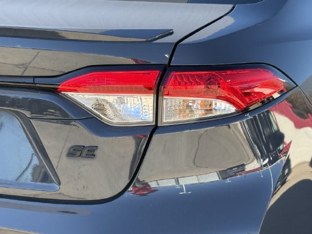 Used 2023 Toyota Corolla SE FWD image 7