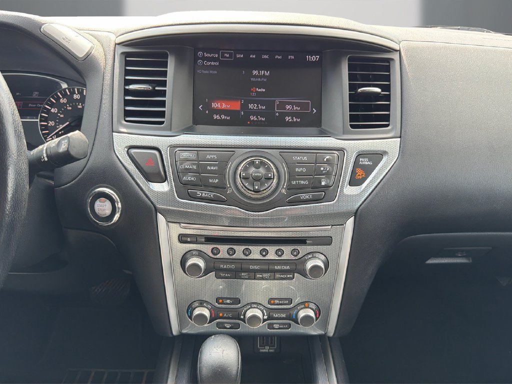 Used 2018 Nissan Pathfinder SL w/ Midnight Edition Package FWD image 18