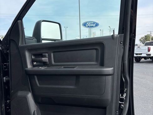 New 2026 RAM 2500 Tradesman image 32