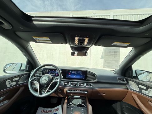 Used 2024 Mercedes-Benz GLE 350 4MATIC image 6