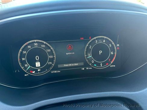 Used 2024 Jaguar E-PACE R-Dynamic SE image 13