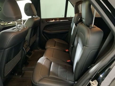 Used 2013 Mercedes-Benz ML 350 BlueTEC 4MATIC image 28