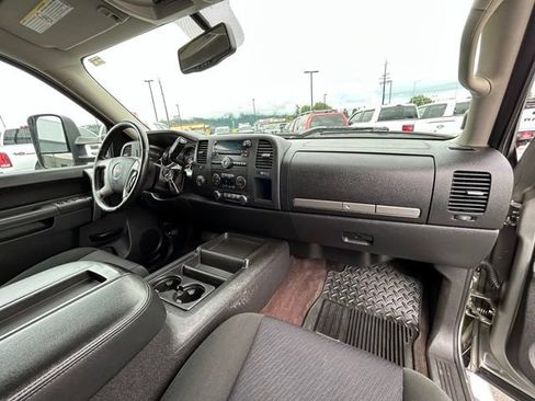 Used 2013 GMC Sierra 2500 SLE AWD/4WD image 29