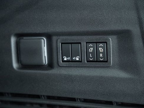New 2026 Chevrolet Tahoe Premier AWD/4WD image 12