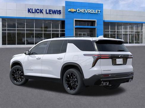 New 2026 Chevrolet Traverse LT w/ Midnight/Sport Edition FWD image 3