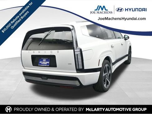 New 2026 Hyundai Ioniq 9 Calligraphy image 8