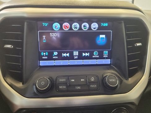 Used 2017 GMC Acadia SLT FWD image 25