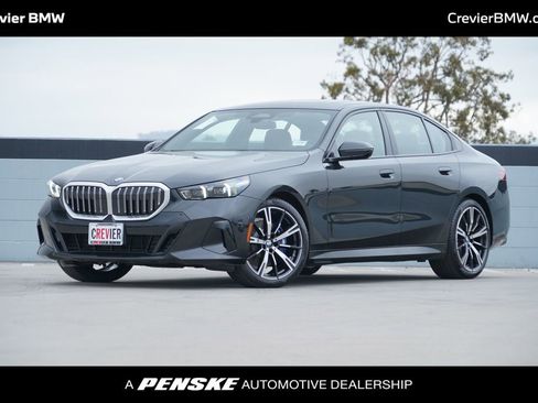 New 2026 BMW 530i w/ M Sport Package RWD image 1