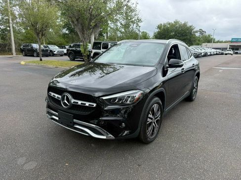 Used 2025 Mercedes-Benz GLA 250 image 1