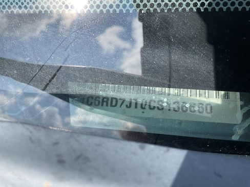 Used 2012 RAM 1500 Laramie image 18