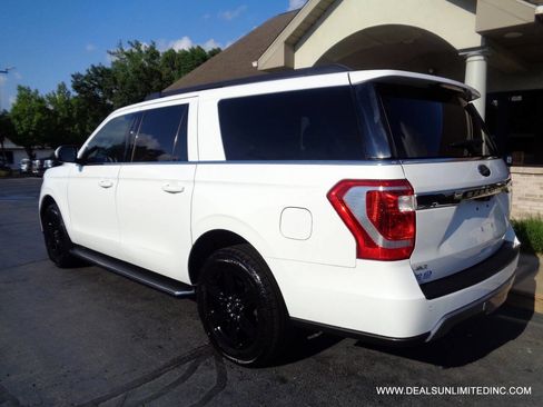 Used 2021 Ford Expedition Max XLT image 4