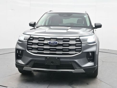 New 2026 Ford Explorer Active w/ Active Comfort Package RWD image 2