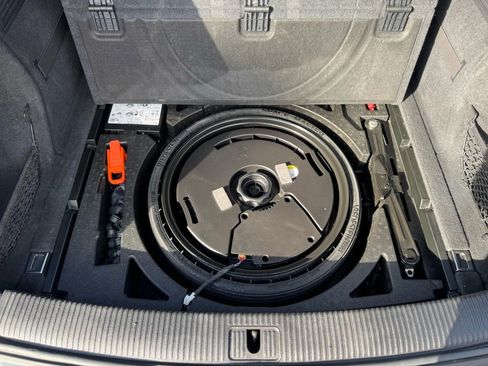 Used 2018 Audi Q5 2.0T Premium image 17